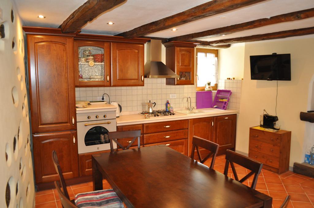 Casa Petrolli Apartman Cannobio Kültér fotó