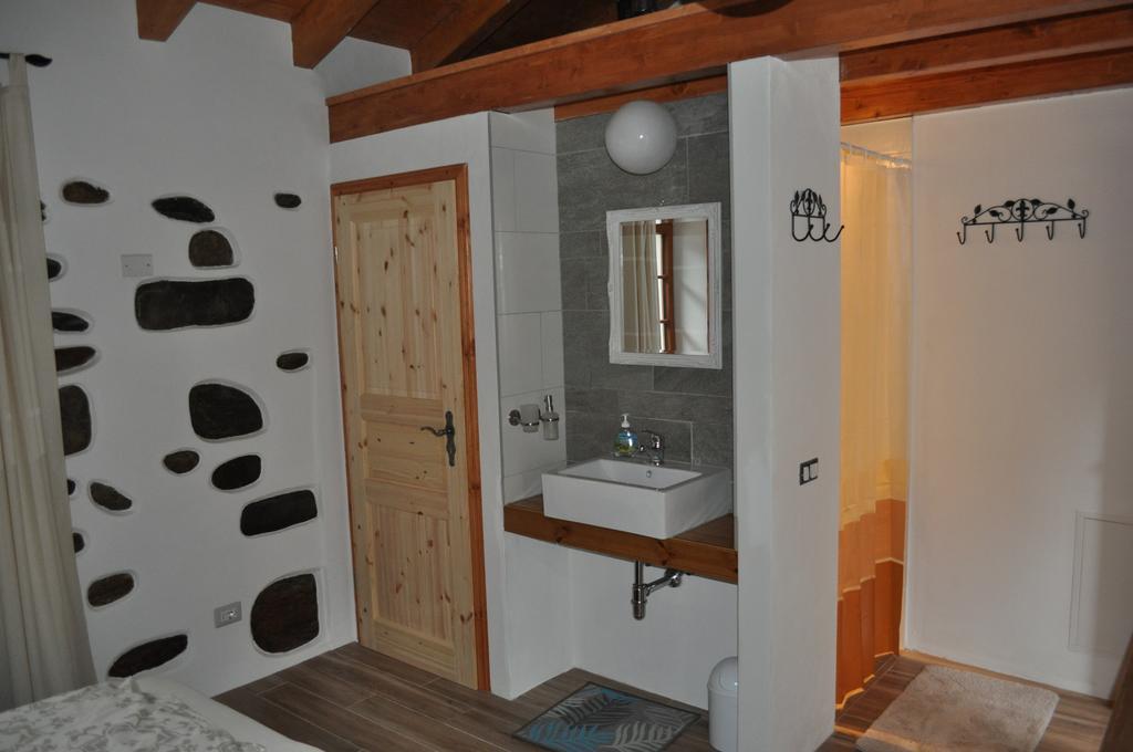 Casa Petrolli Apartman Cannobio Kültér fotó